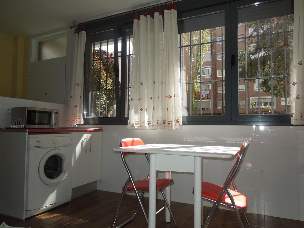 Apartamento Cuatro Torres Мадрид Экстерьер фото