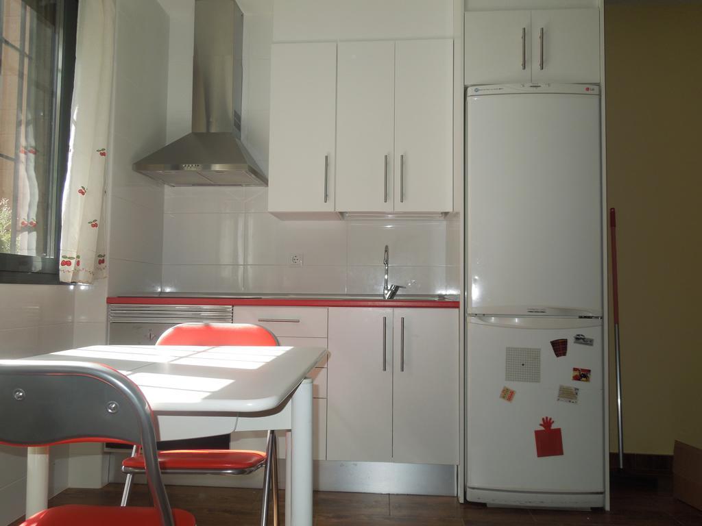 Apartamento Cuatro Torres Мадрид Экстерьер фото
